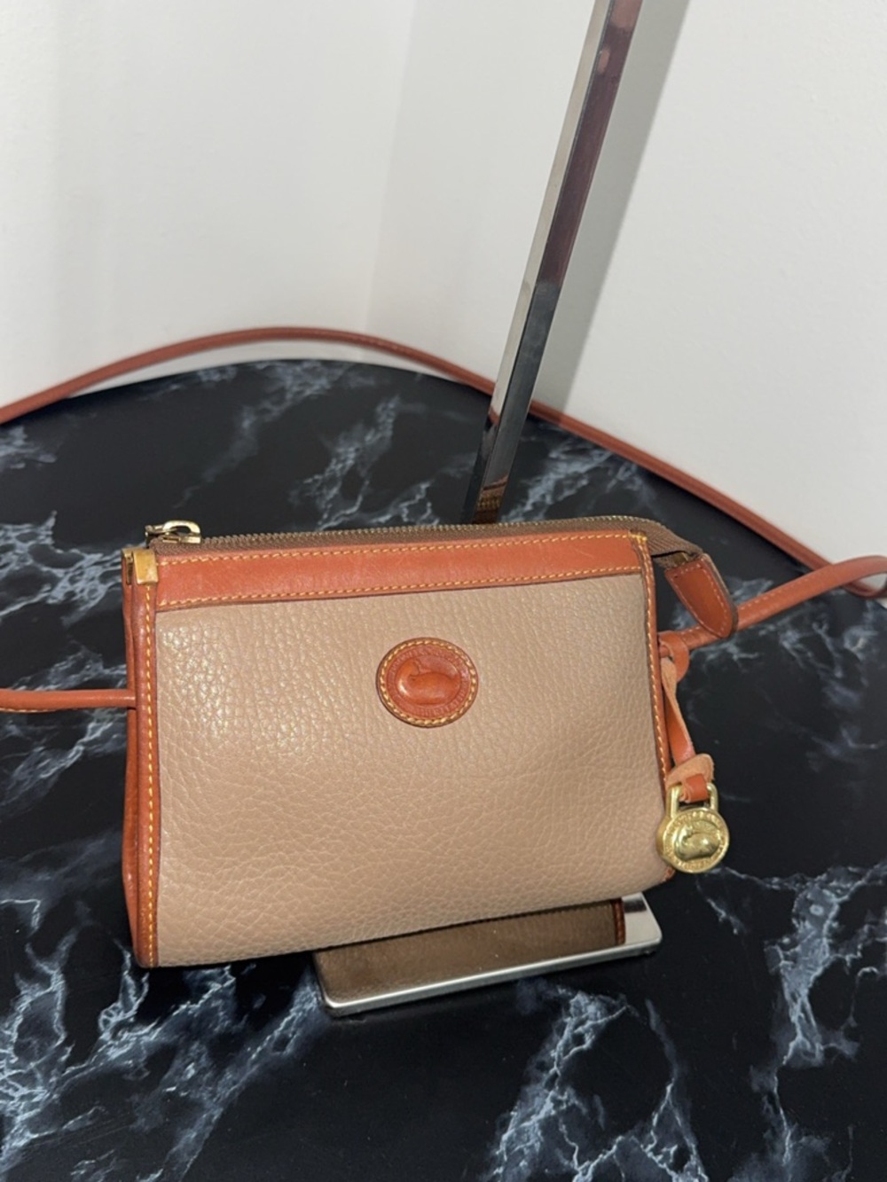 DOONEY & BOURKE Small Bag Purse Leather Crossbody Bag in Brown and Tan AUTHENTIC - Picture 7 of 11